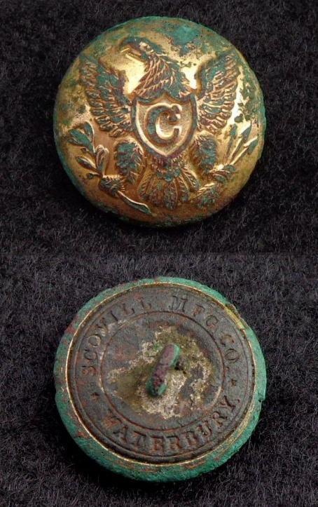 Button military eagle Help with
