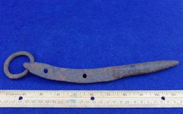 Nicely Preserved Blacksmith Made Confederate Cavalry Picket Pin