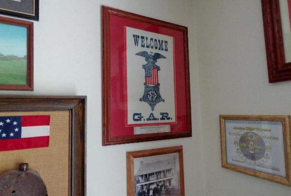 Fine 11 x 17 inch "Welcome G.A.R." Banner still retaining Vivid Colors and minimal staining 