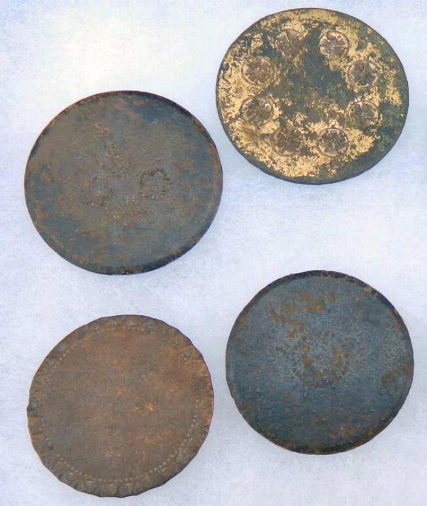 Nice Display of 1847 Mexican War Relics & Earlier Buttons