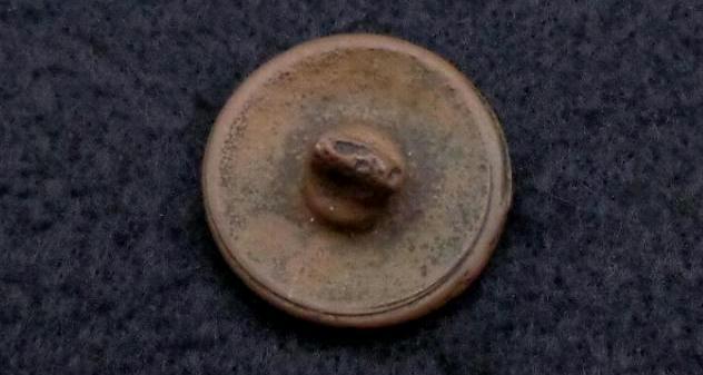 Very Nice Dug Confederate Cast -I Infantry Coat Button