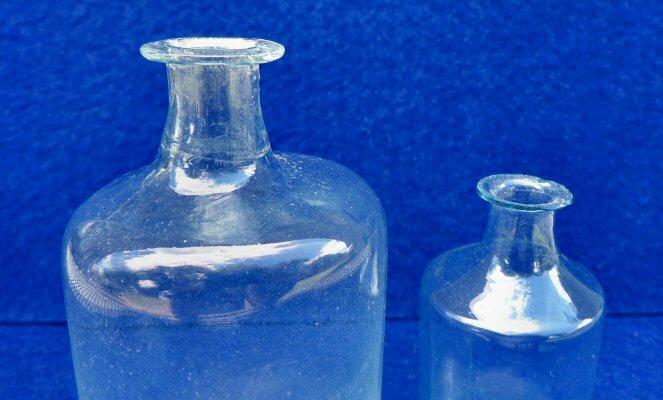 Nice Pair of Pre-Civil War to Civil War Period Pontilled "Puff" or General Purpose Bottles 