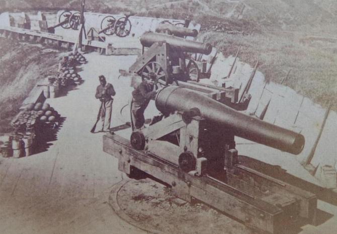 Superb "Washington Gallery, Vicksburg, Mississippi" Cdv Image of U.S. Battery Sherman Guarding the Road to Jackson, Mississippi - Artillery Pieces, Shot & Shell, Ammunition Chests, Soldiers, Rifle Pits, Houses & Road in the Distance. 