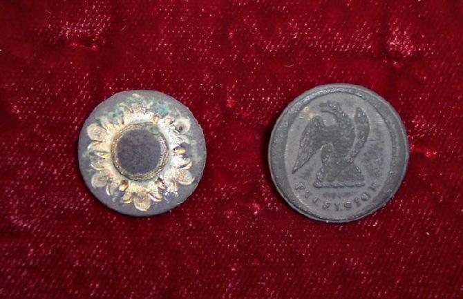 Wendell Evan's Pair of Nice, Early Buttons
